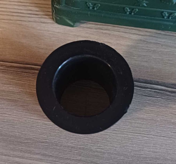 Stary stojak do choinki plastikowy