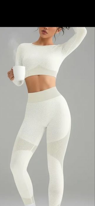 Неймовірно гарний костюм для фітнесуР м-с