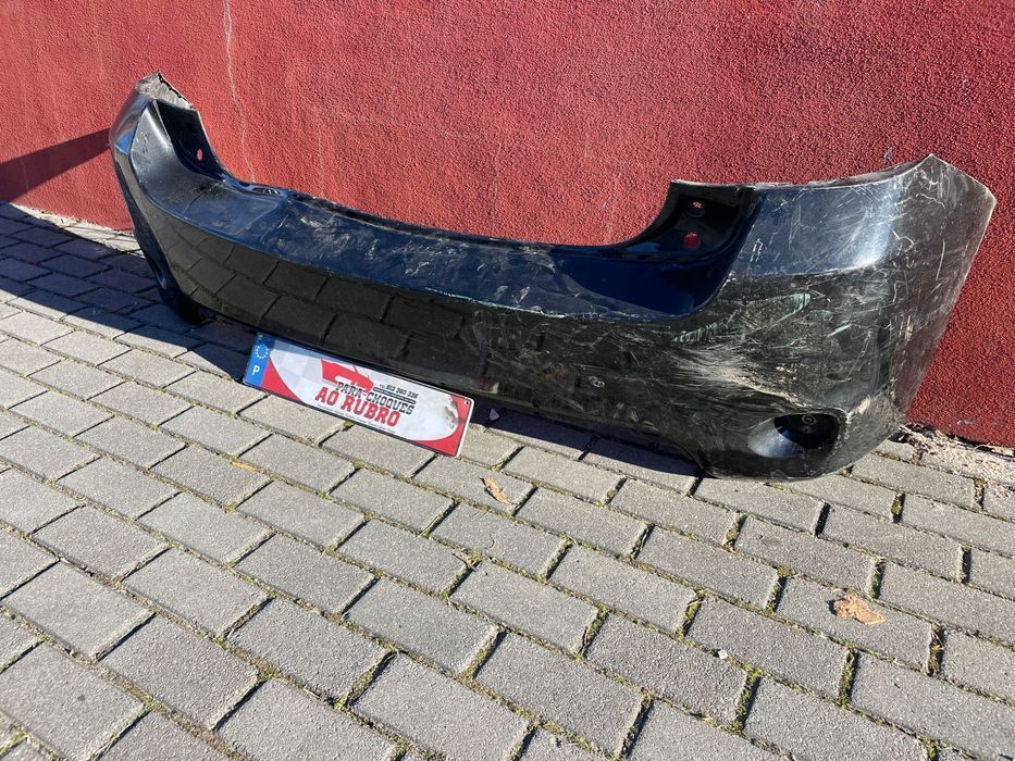 Parachoque Toyota auris