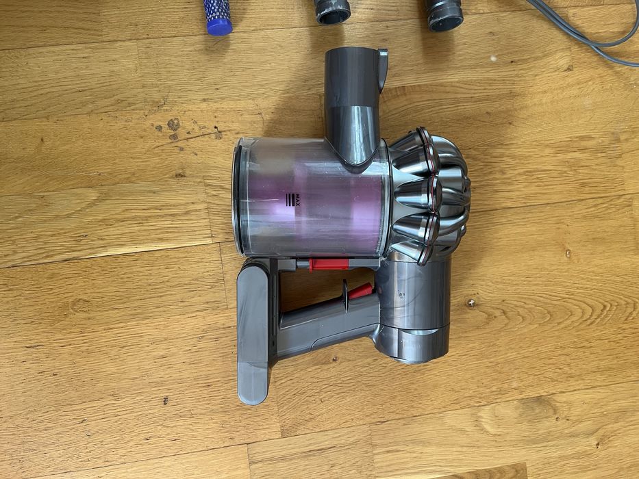 Пилесос Dyson пылесос