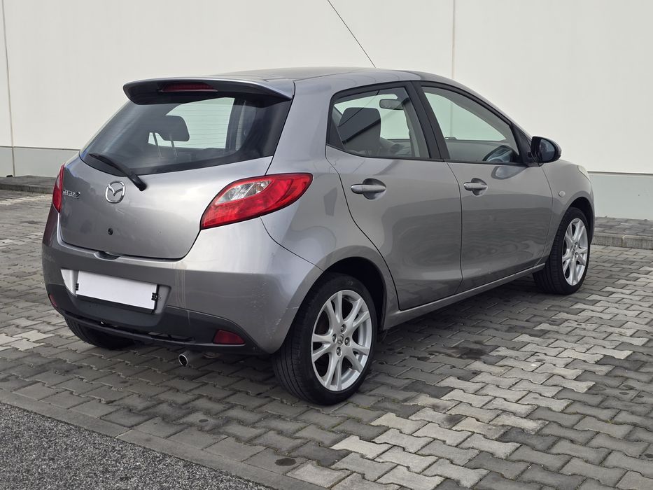 Mazda 2 1.3 87 mil kms