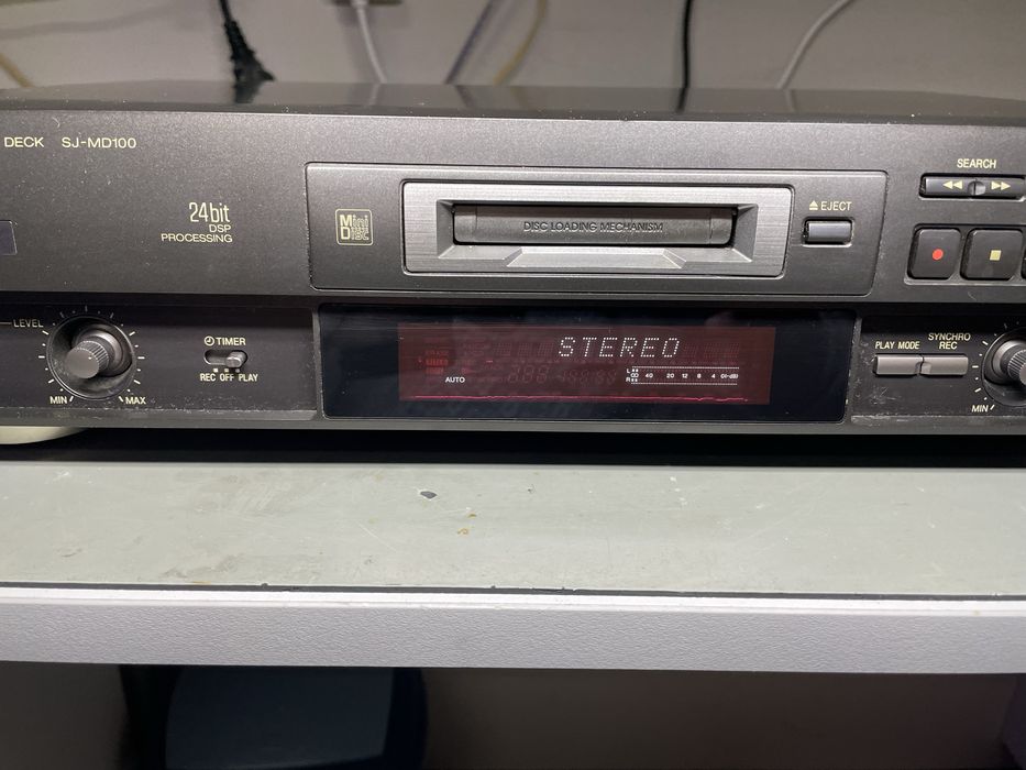 Technics SJ-MD100  Mini Disc