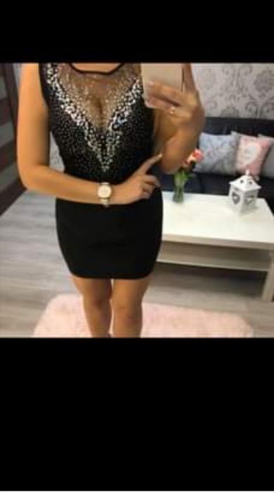 Sukienka z cyrkoniami różne rozmiary wyprzedaż z 239 na 149