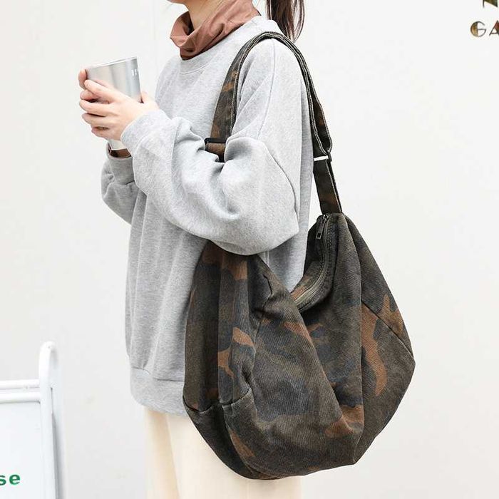 Camo Bag Сумка Через Плече в камуфляжной раскраске