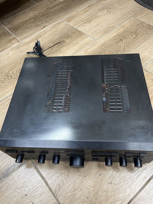 Wzmacniacz teac a919av