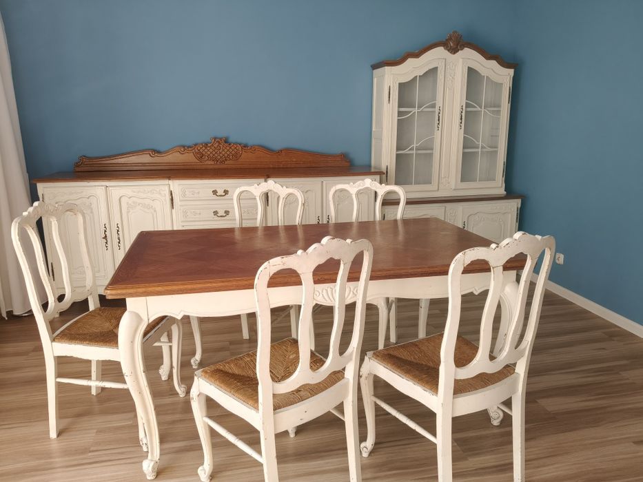 Sprzedam meble w starym stylu