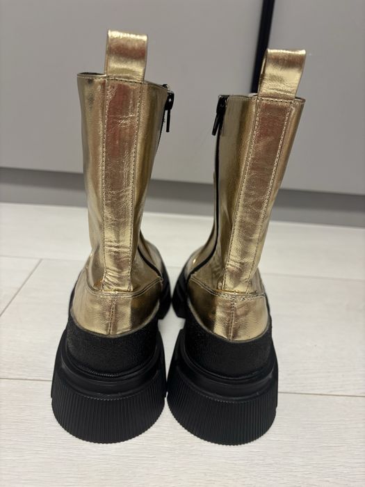 Ботинки челсі ZARA GOLD черевики р.40