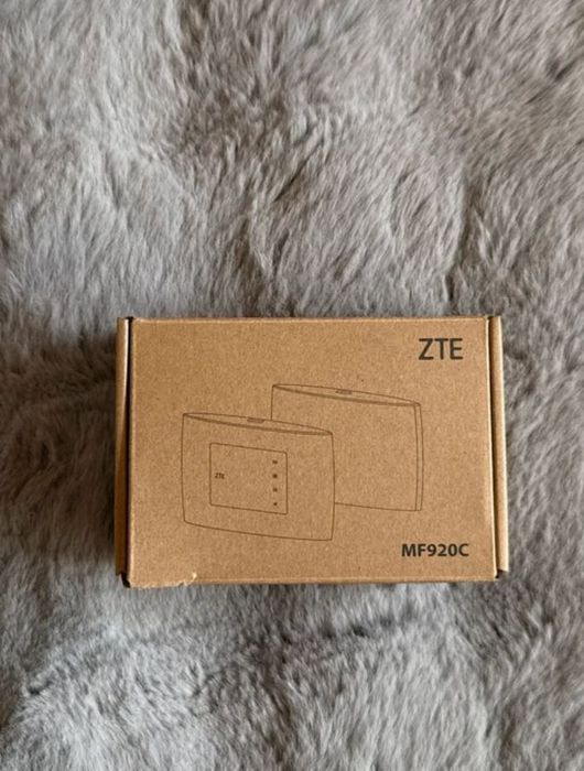 Hotspot Wi-Fi Portátil Router 4G ZTE MF920C (Desbloqueado)
