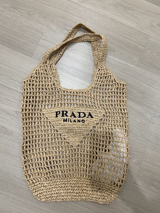 Mala praia Prada