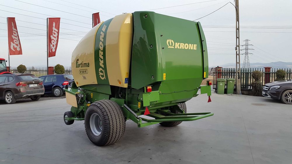 Prasa rolująca zmiennokomorowa Krone Fortima V 1500 Komfort