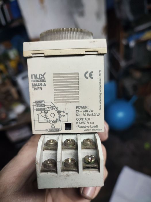 Przekaźnik czasowy Hanyoung Nux MA4N-C.