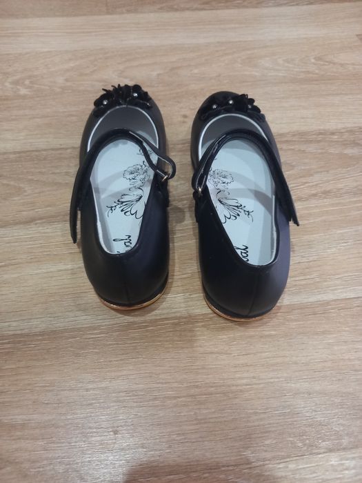 Подростковые туфли для девочки