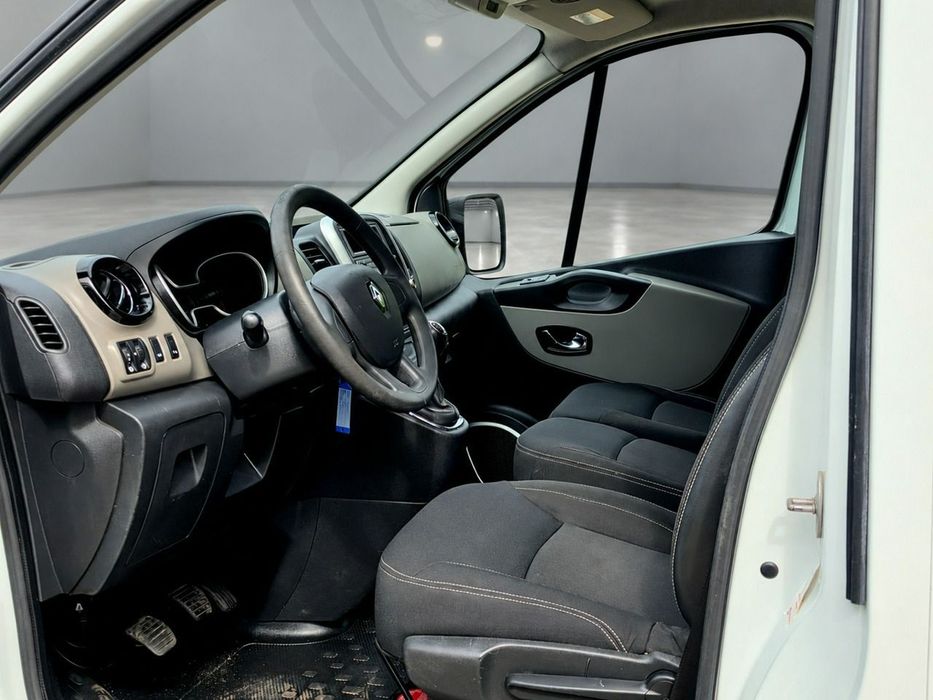 Renault Trafic  1.6 dCi / brygadówka 6 osób / Pierwszy właściciel / Serwisowany w ASO