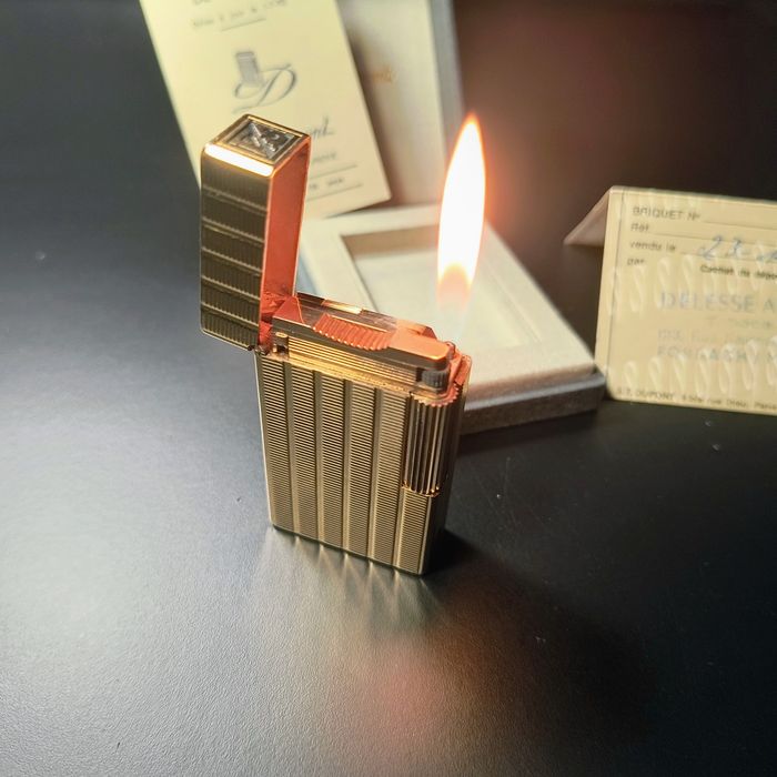 Zapalniczka S.T. DuPont pozłacana komplet