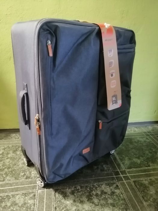 Walizka Airport XL 86l 74x54x27 cm materialowa tekstylna