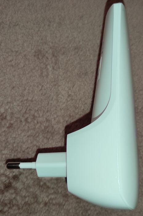 Ретранслятор TP-LINK TL-WA854RE