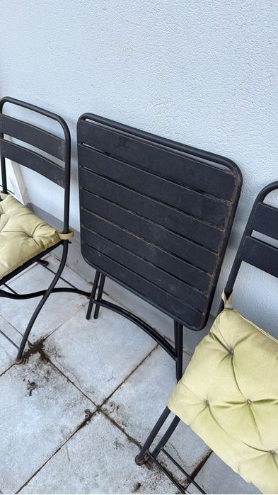 Conjunto exterior preto