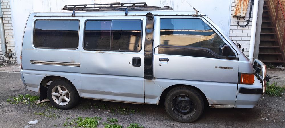 Продам Mitsubishi l300