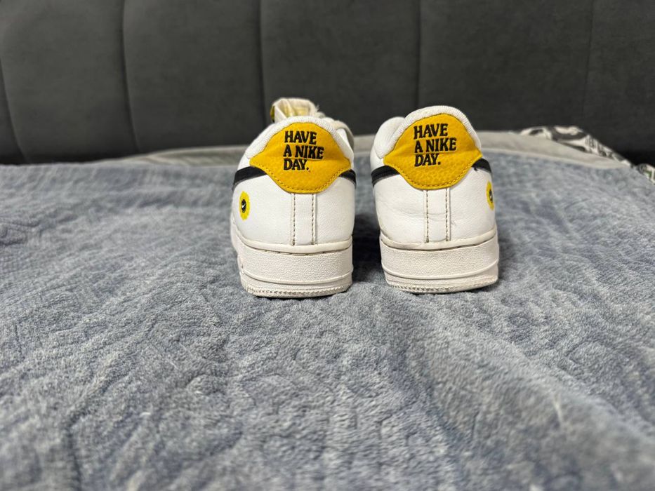 Кросівки Nike Air Force 1 LV8 (Оригінал)