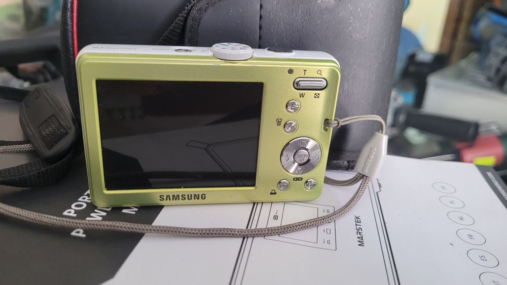 Цифровий фотоапарат  Samsung L201