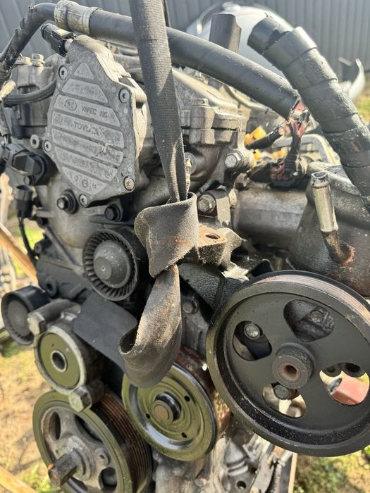Двигун toyota avensis T25 2.2D d4d мотор авенсис т25 2.2д двигатиль