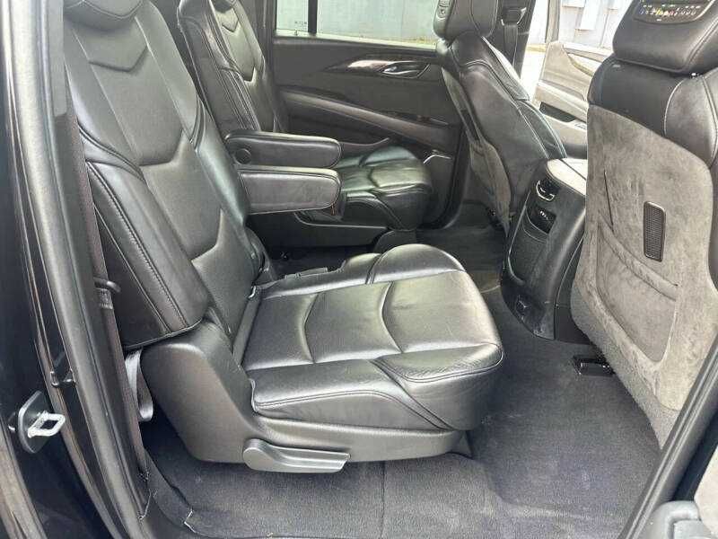 2015 Cadillac Escalade ESV Platinum