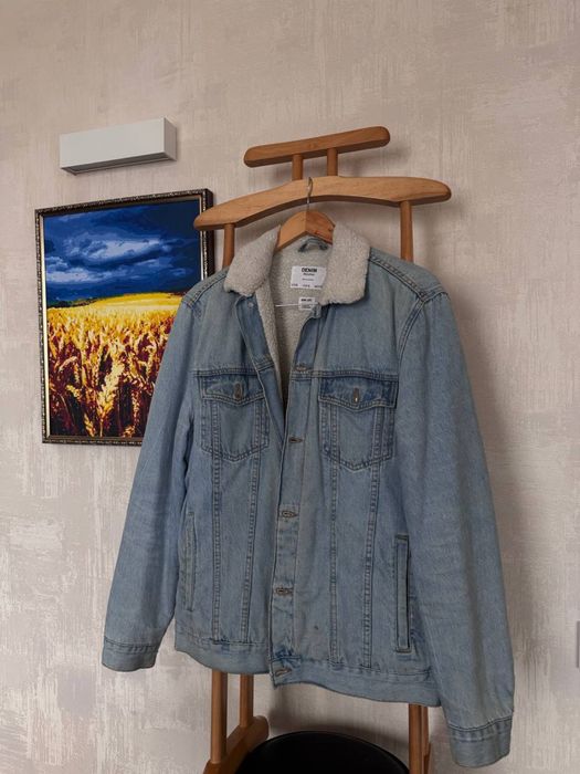Джинсовая куртка Bershka утепленная