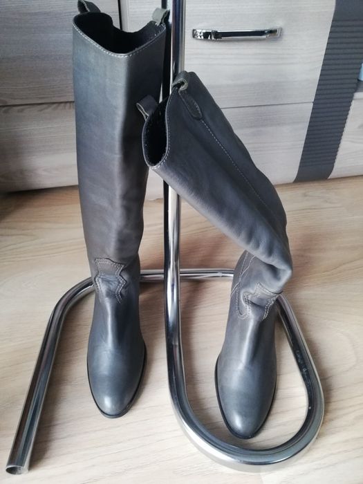 Szare kozaki ocieplone na obcasie buty Nessi r. 39