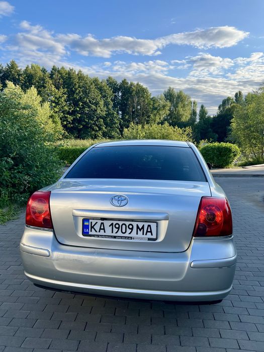Toyota Avensis, 1.8 газ/бенз, автомат