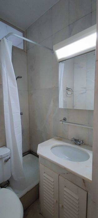 Quarto nos Olivais ao lado da estação de metro