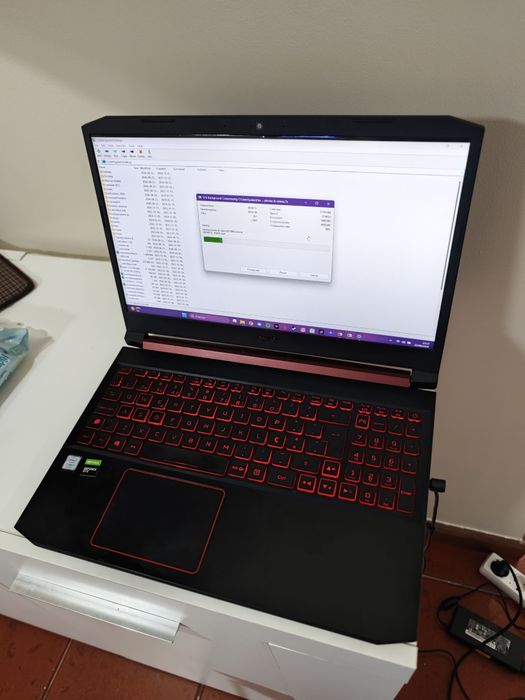 ACER nitro 5 - i7 9ªgen - GTX 1650 - 8GB RAM