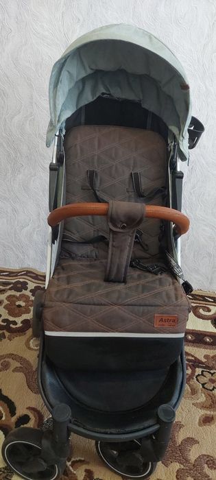 Прогулянка Carrello