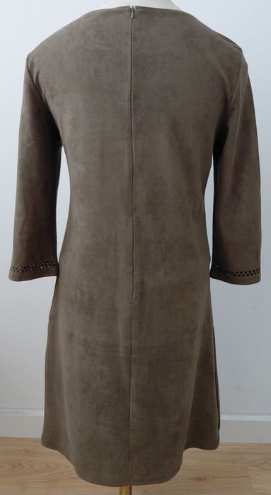 Vestido caqui microperfurado Lulu Love