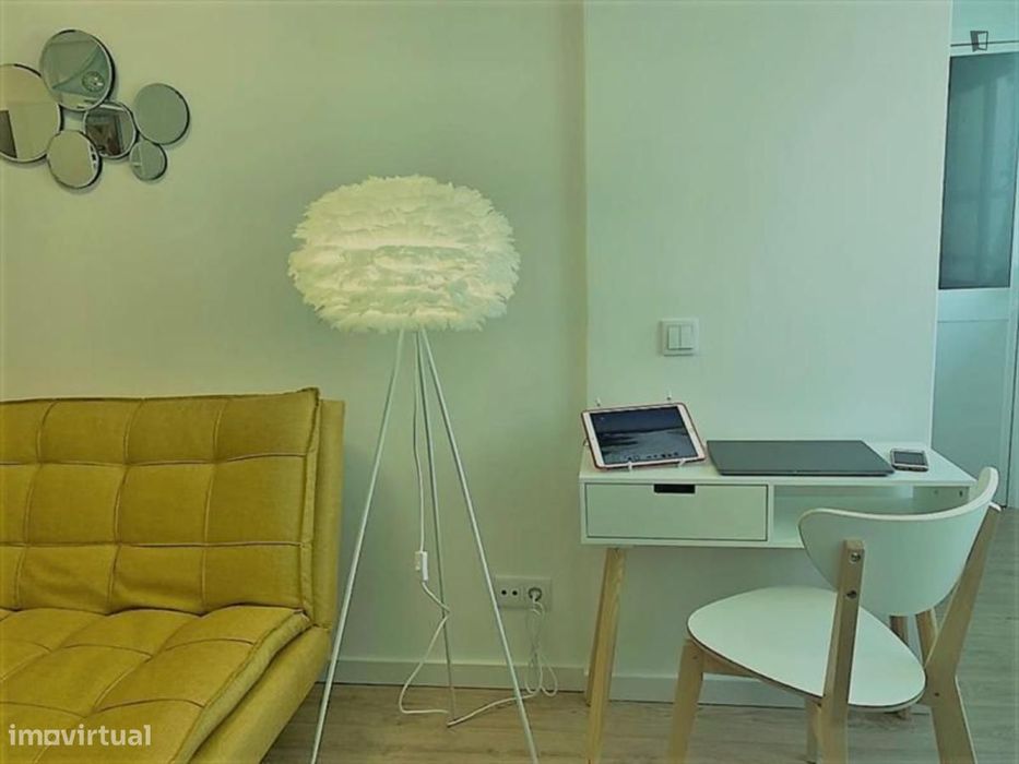 Apartamento com 1 quartos - localizado em Paço de Arcos Lisbon