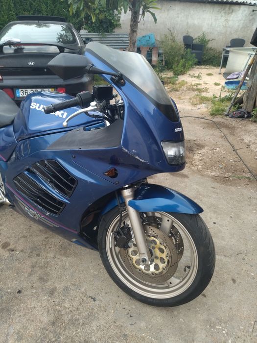 Suzuki RF 600R TROCO POR MOTO 125cc