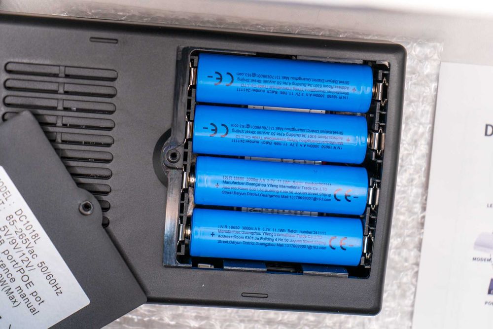 Безперебійник  Wi-Fi роутера: DC 5V/9V/12V з ак 18650 на 3000 мАг 4 шт