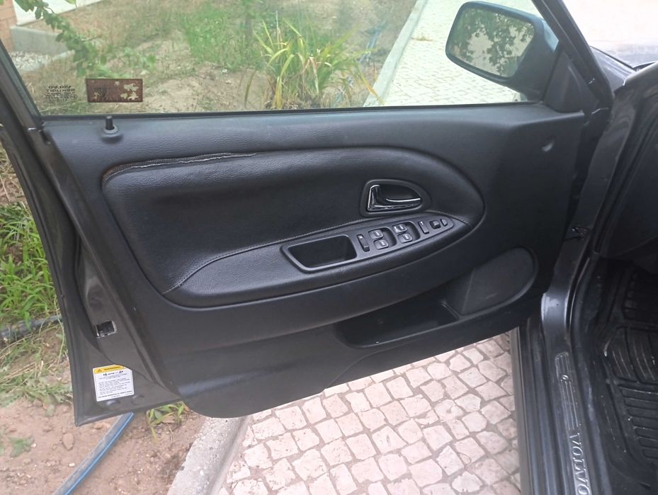 Volvo V40 1.6 Cinza