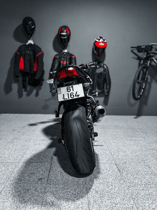 Yamaha fz-1 N poucos km