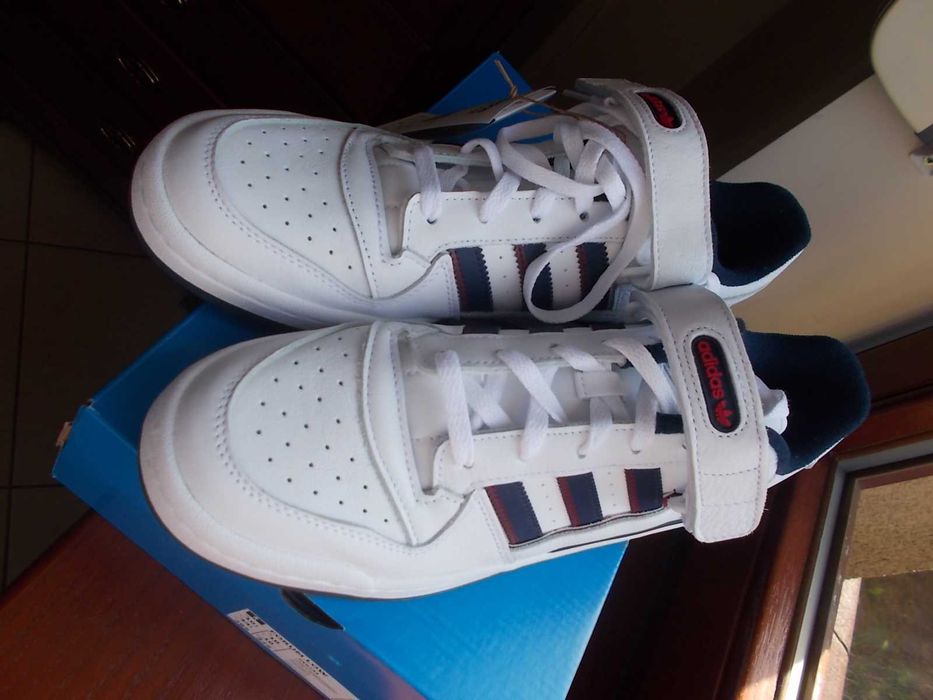(r. Eur 44 2/3-28,5 cm) NOWE Adidas Forum Low GV6734