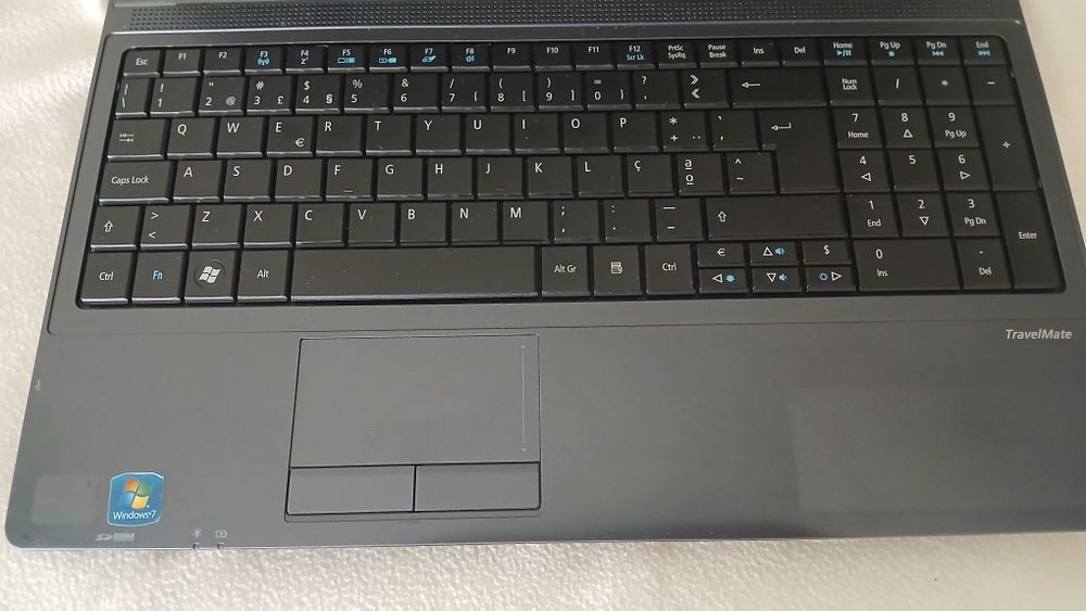 Portátil Acer a Funcionar