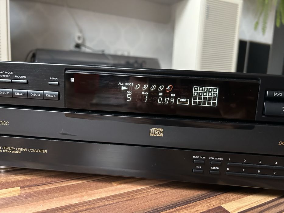 Sony CDP-C335 – odtwarzacz CD  5 płytowy – made in Japan