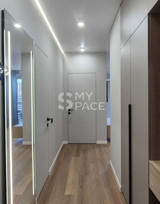 продаж 1к квартири жк Варшавський Плюс