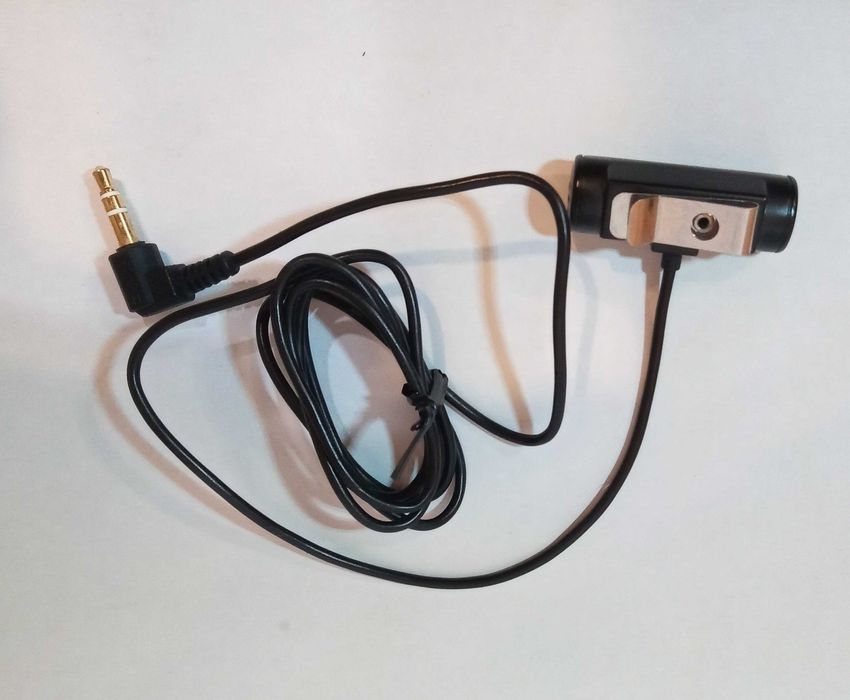 Петличний мікрофон Sony від касетного плеєра Sony TCM-200DV