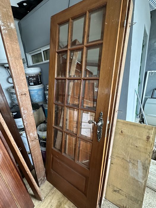 Portas com vidro madeira