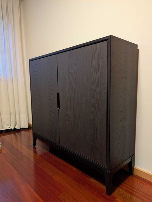 Vendo armário IKEA REGISSOR castanho escuro