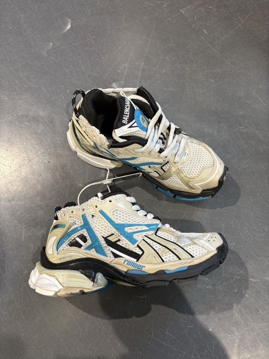 Balenciaga runner жіночі кросівки в різних коллрах