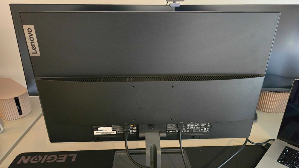 Monitor Lenovo 27" - IPS447336539478435843