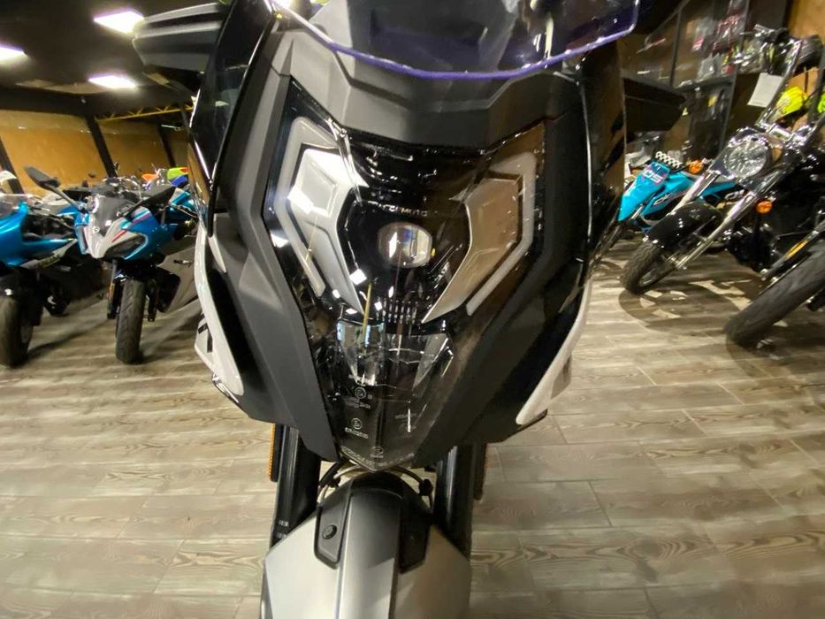 Мотоцикл CFMOTO 700MT