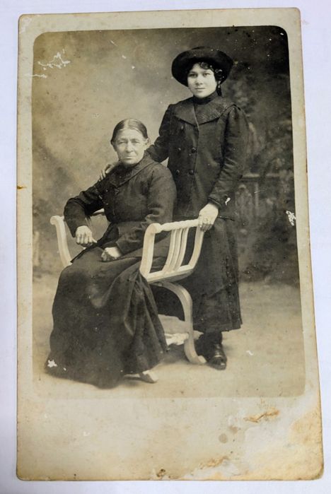 Postal Fotografia dama antiga