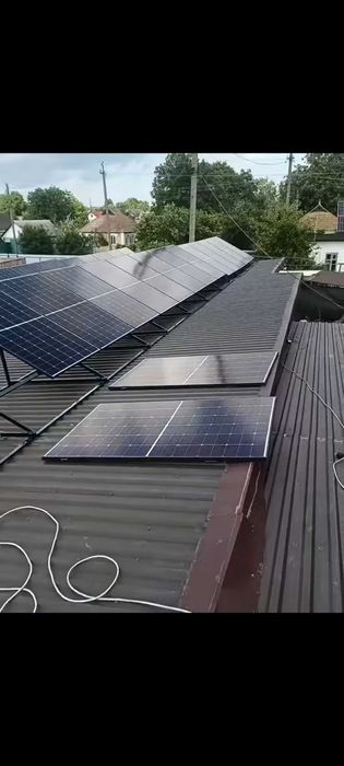 Монтаж сонячних панелей